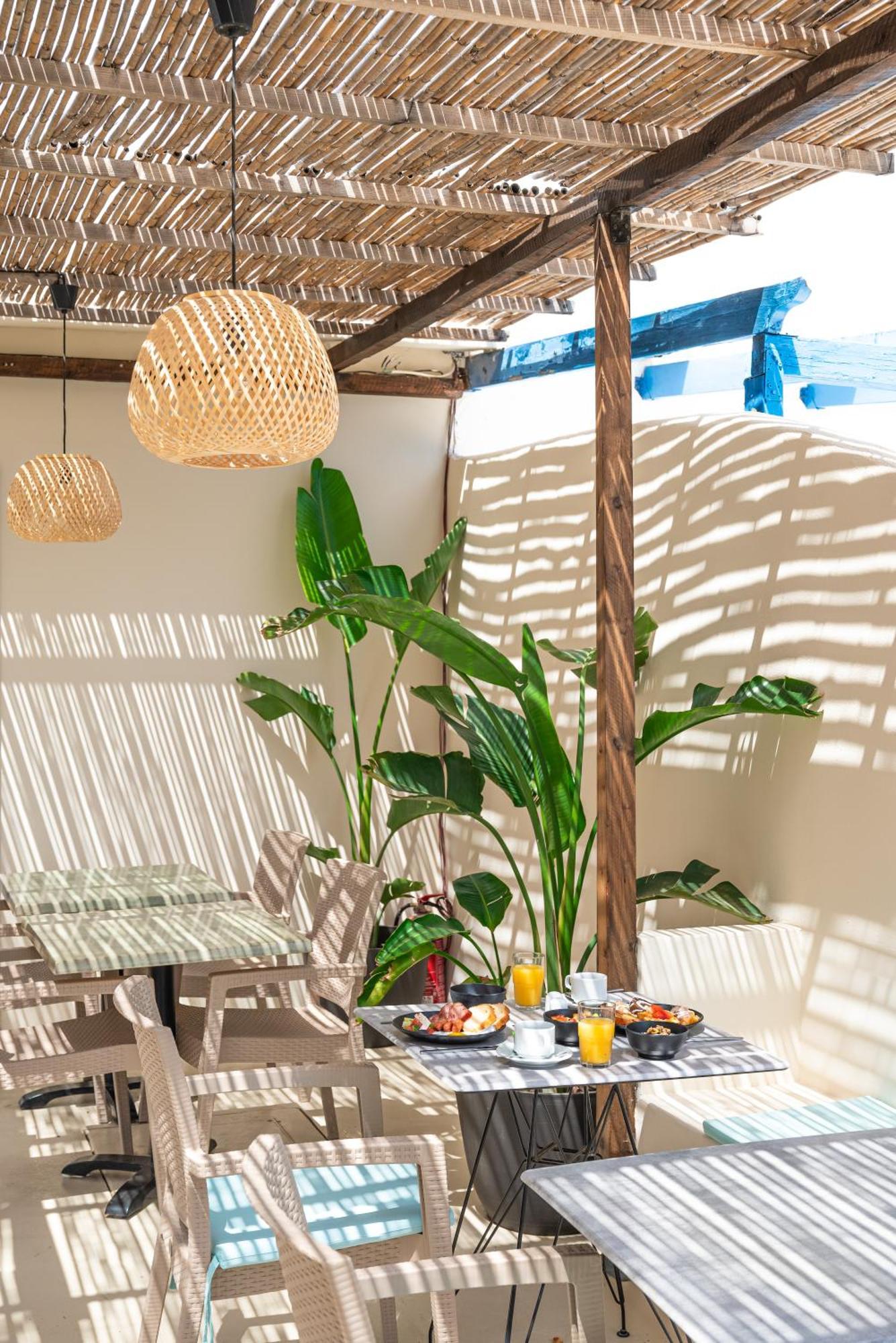 Atma Beach Rooms & Suites Faliraki Eksteriør billede